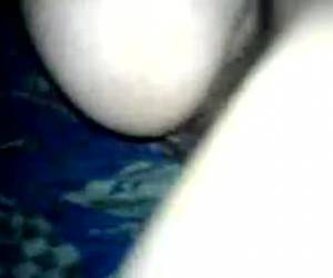 buceta é preenchido whiteh bombeado muito cum