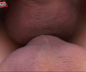 sekelompok temanteman terangsang untuk gadis horny nya